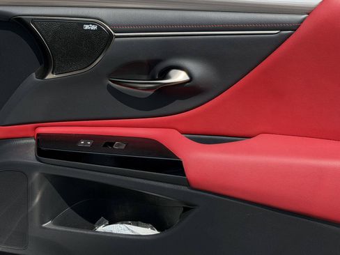Used 2022 Lexus ES 350 F Sport w/ Accessory Package 2 FWD image 28