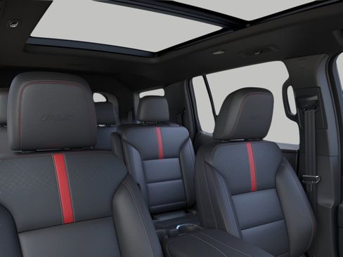 New 2026 Chevrolet Traverse RS image 24