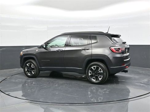 Used 2017 Jeep Compass Trailhawk w/ Leather Interior Group image 4
