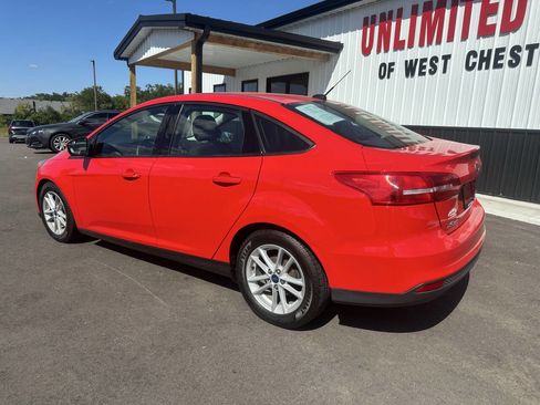 Used 2017 Ford Focus SE image 16