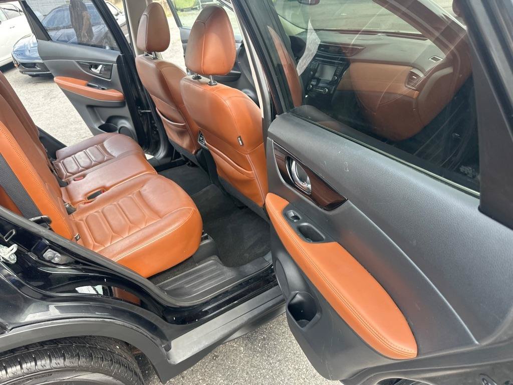 Used 2018 Nissan Rogue SL w/ Premium Package AWD/4WD image 26