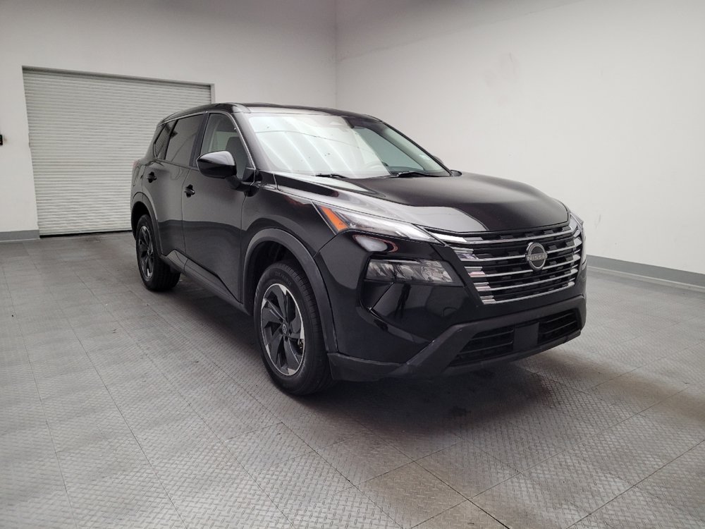 Used 2024 Nissan Rogue SV AWD/4WD image 13