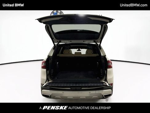 Used 2021 BMW X5 sDrive40i w/ Premium Package RWD image 21