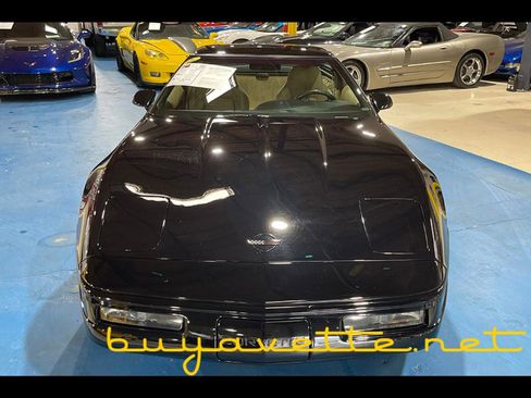 Used 1996 Chevrolet Corvette Coupe RWD image 4