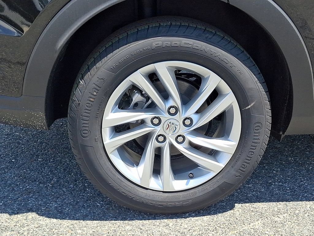 New 2026 Buick Envista Preferred w/ Convenience II Package FWD image 5