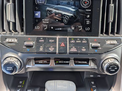 New 2026 Lexus LX 600 F Sport AWD/4WD image 22