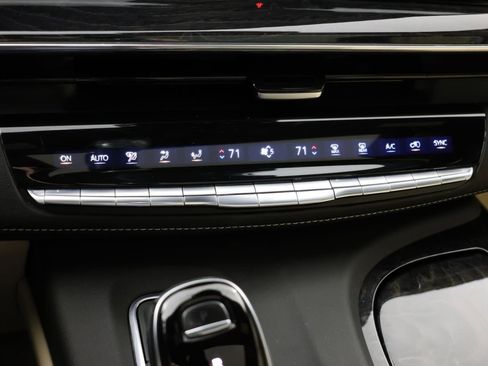 Used 2022 Cadillac Escalade ESV Premium Luxury w/ Performance Package image 53