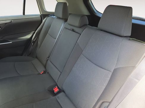 Used 2025 Toyota RAV4 XLE AWD/4WD image 13