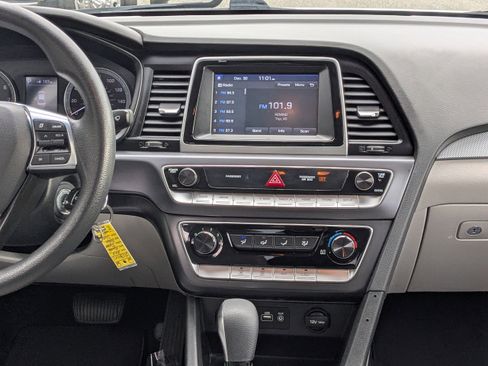 Used 2018 Hyundai Sonata ECO image 16