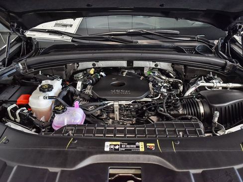 New 2026 Jeep Grand Cherokee Altitude image 24