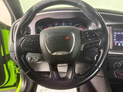 Used 2019 Dodge Charger SXT w/ Blacktop Package RWD image 26
