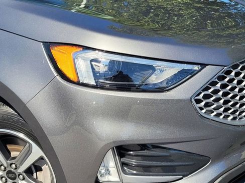Used 2024 Ford Edge SEL w/ Convenience Package AWD/4WD image 11