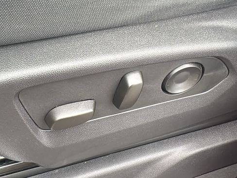Certified 2024 GMC Sierra 1500 Elevation AWD/4WD image 7