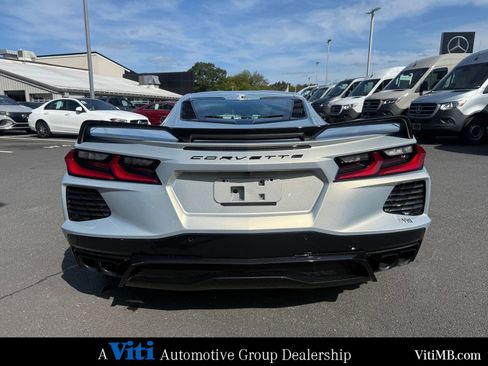 Used 2023 Chevrolet Corvette Stingray Premium Cpe w/ Z51 Performance Package image 13