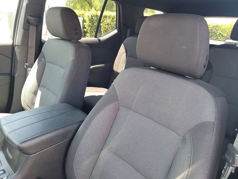 Used 2023 Chevrolet Traverse LT w/ LPO, Cargo Package AWD/4WD image 13