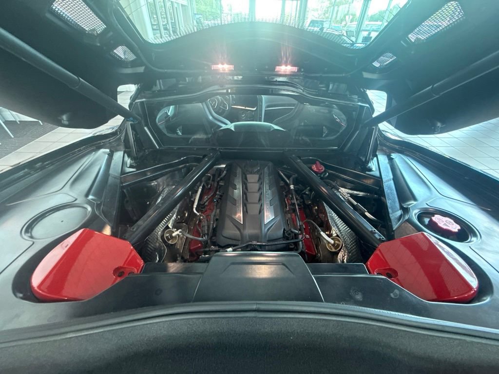 Used 2025 Chevrolet Corvette Stingray Preferred Cpe w/ Battery Protection Package RWD image 37
