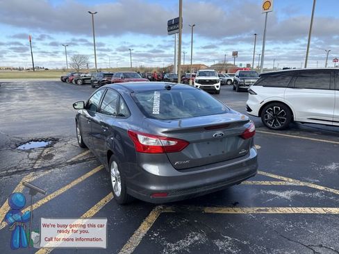 Used 2014 Ford Focus SE image 3