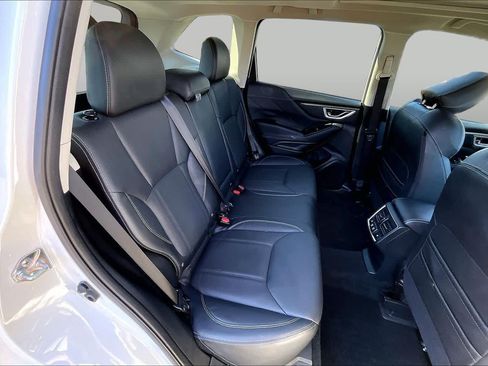 Used 2019 Subaru Forester Touring w/ Popular Package #3 AWD/4WD image 19