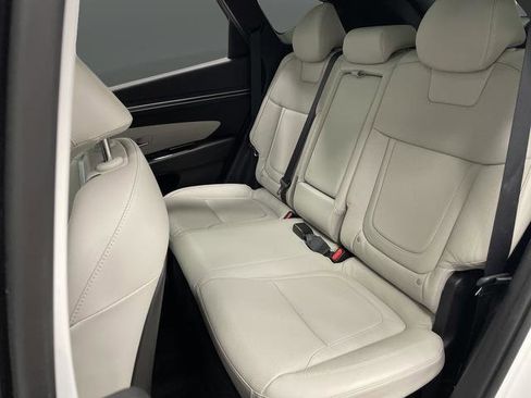 Used 2022 Hyundai Tucson Limited image 29