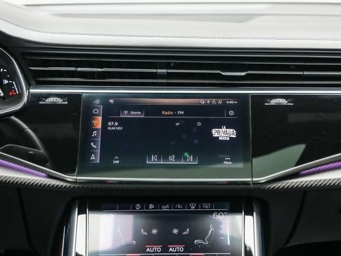 Used 2020 Audi RS Q8 w/ Carbon Optic Package AWD/4WD image 24