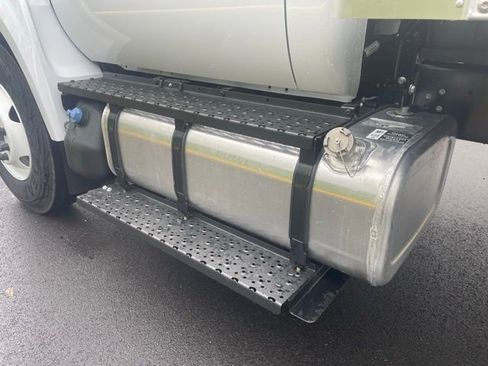New 2026 Ford F750 2WD Regular Cab Super Duty image 10