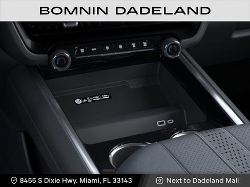 New 2026 Chevrolet Suburban High Country AWD/4WD image 23
