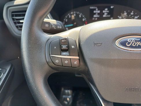 Used 2022 Ford Escape SE FWD image 26