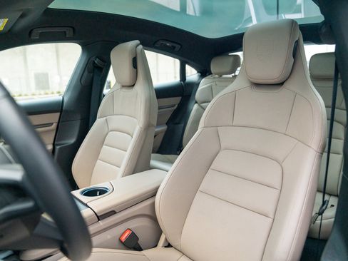 Certified 2025 Porsche Taycan 4 image 5