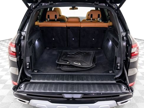 Used 2023 BMW X5 xDrive40i w/ Premium Package image 32
