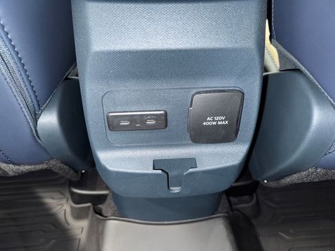 New 2025 Ford Maverick Lariat AWD/4WD image 34
