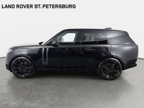 New 2026 Land Rover Range Rover SE image 8