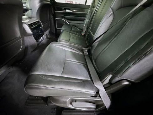 Used 2022 Jeep Wagoneer Series II w/ Premium Group I image 28