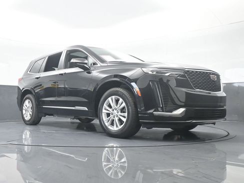 Used 2023 Cadillac XT6 Luxury image 67
