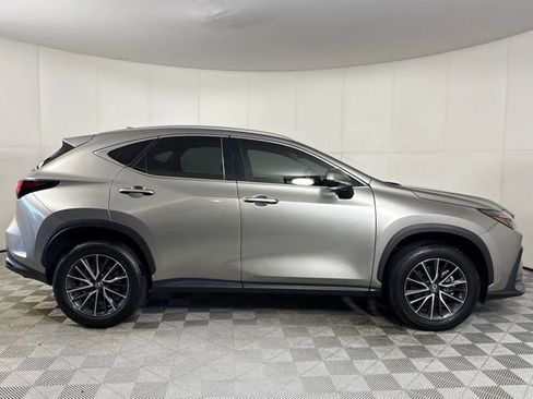 Certified 2024 Lexus NX 250 FWD image 11