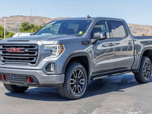 Used 2021 GMC Sierra 1500 AT4 w/ Driver Alert Package I AWD/4WD image 36