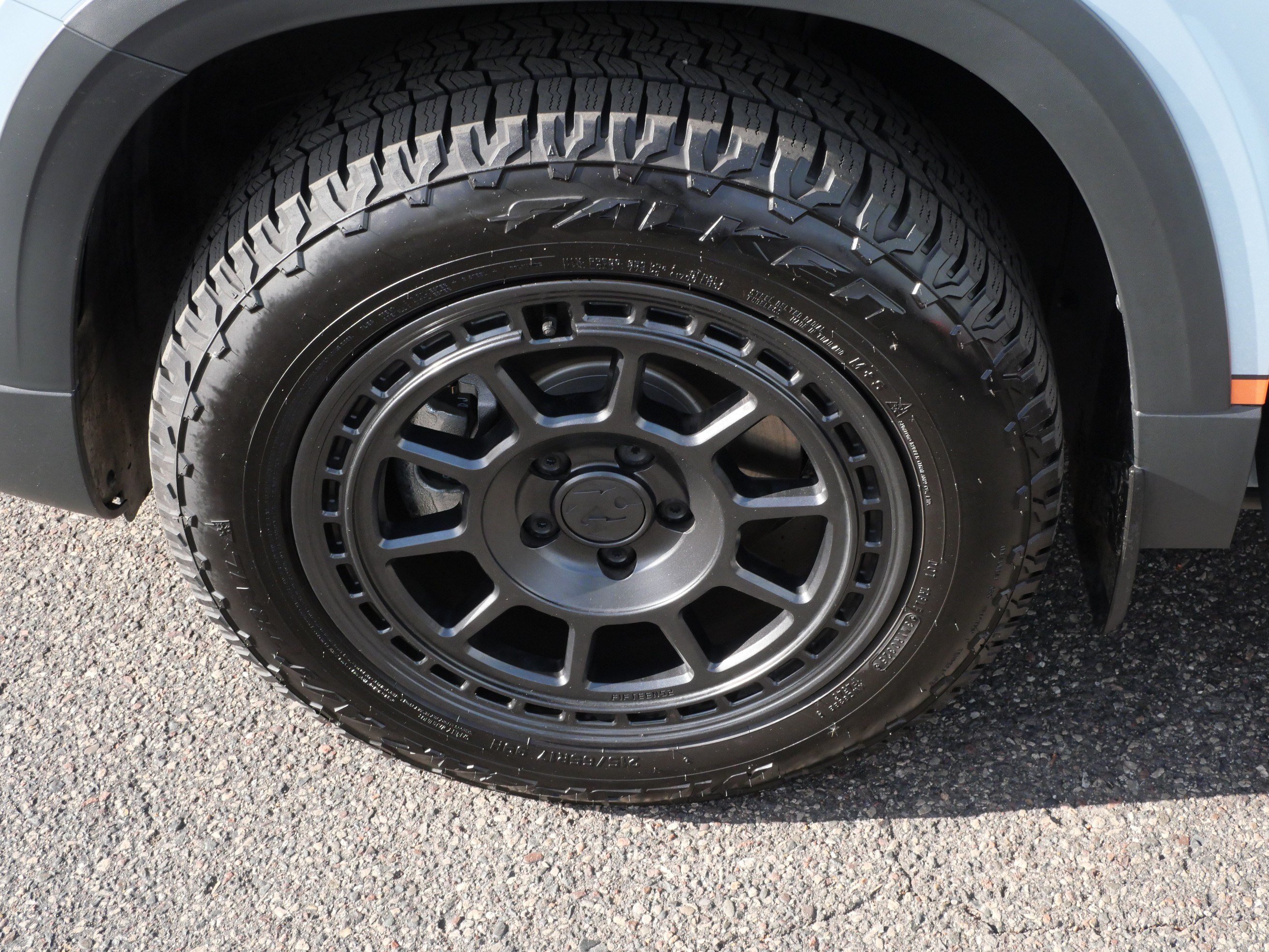 Certified 2025 Volkswagen Taos SE AWD/4WD image 15