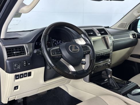 Used 2020 Lexus GX 460 Premium AWD/4WD image 4