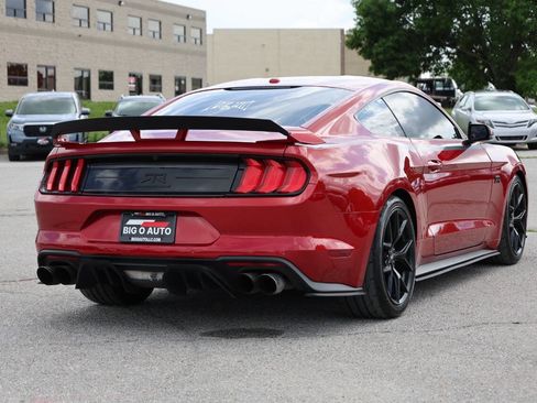 Used 2020 Ford Mustang GT Premium w/ GT Performance Package RWD image 9