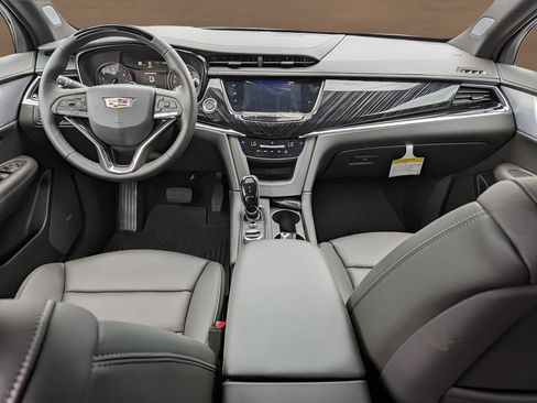 New 2025 Cadillac XT6 Premium Luxury w/ Technology Package image 12