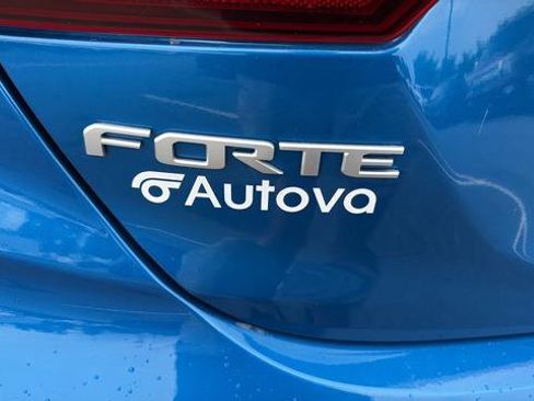 Used 2023 Kia Forte GT-Line FWD image 30
