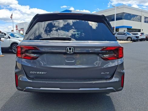Certified 2026 Honda Odyssey Elite image 6
