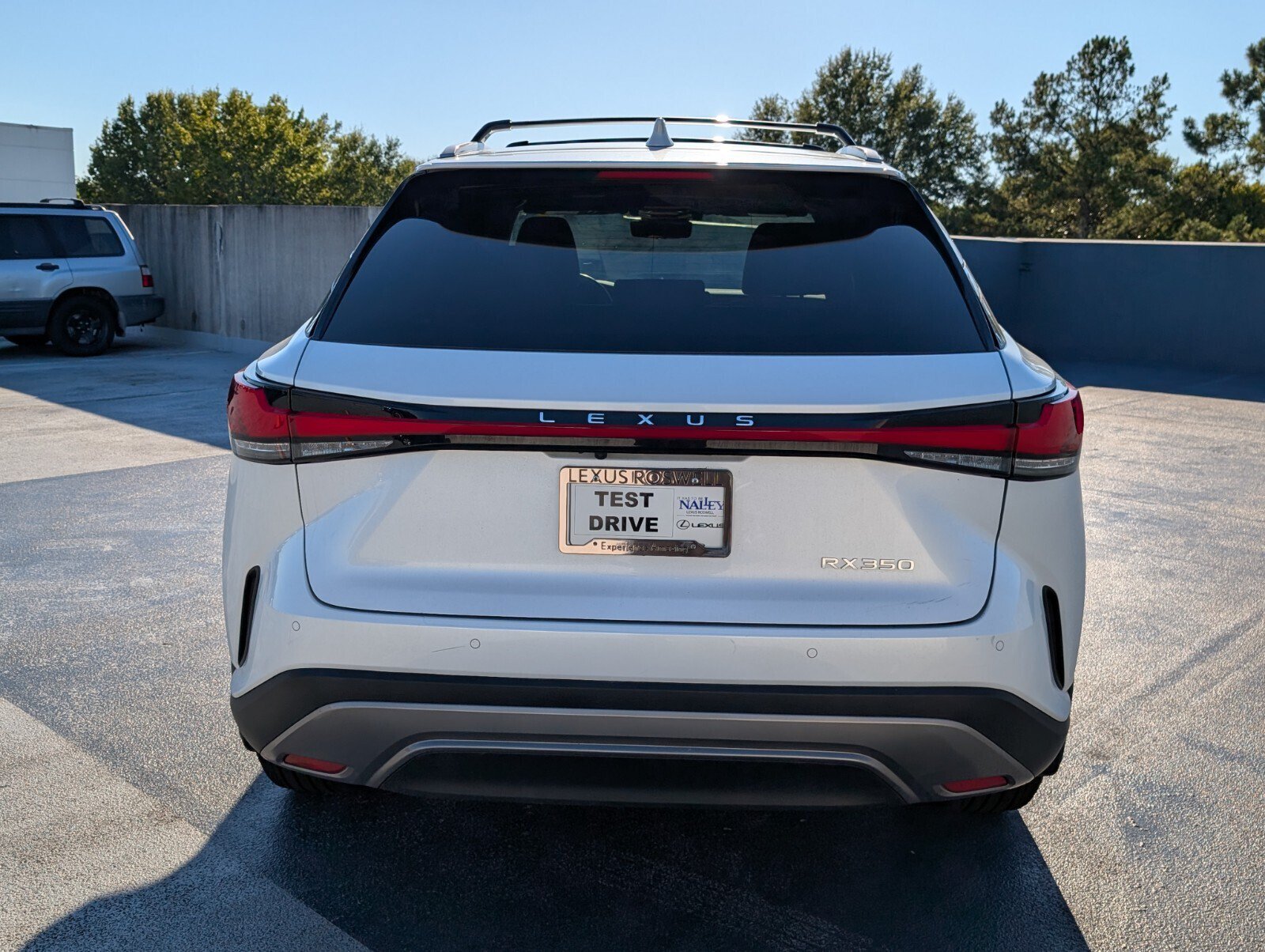Used 2024 Lexus RX 350 Premium Plus w/ Convenience Package FWD image 4