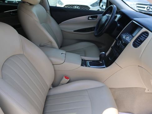 Used 2017 INFINITI QX50 2WD image 15