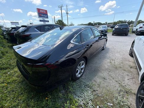 Used 2025 Honda Accord LX image 8
