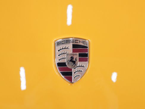 Certified 2025 Porsche 911 Targa 4 GTS AWD/4WD image 32