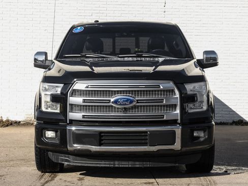 Used 2016 Ford F150 Platinum w/ Equipment Group 701A Luxury image 5