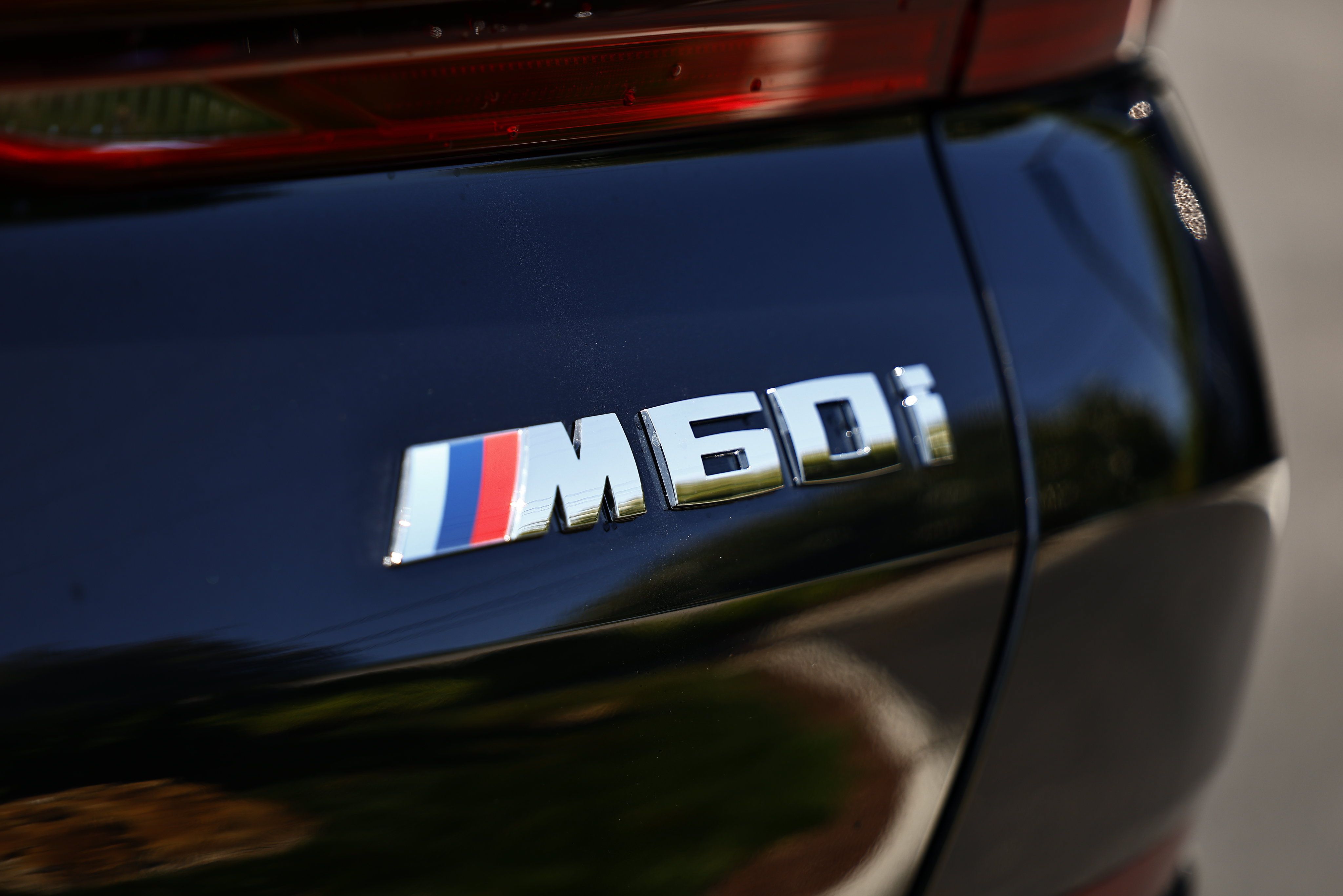New 2027 BMW X6 M60i w/ Executive Package AWD/4WD image 6