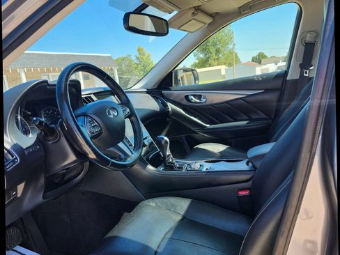 Used 2014 INFINITI Q50 Premium w/ Navigation Package AWD/4WD image 11