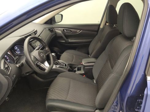 Used 2019 Nissan Rogue S FWD image 17