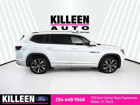 Used 2024 Volkswagen Atlas SEL Premium R-Line AWD/4WD image 10